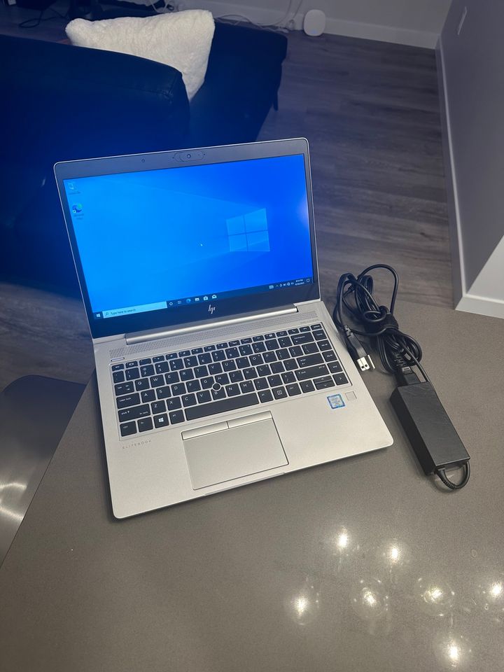 HP Elitebook 840 G5 14"/vPro QUAD Core i5/16GB RAM/Windows 10/Bang & Olufsen - thelaptopshop.ca