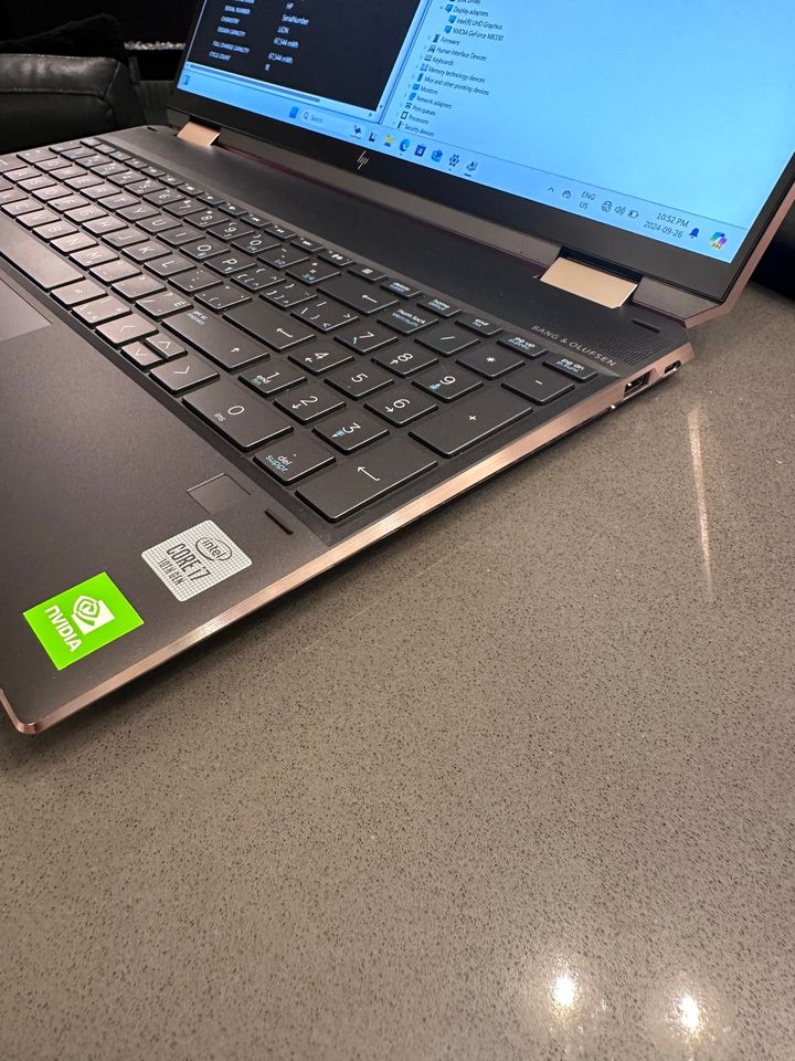 HP Spectre x360 15" 4K Touch Black/ Gold - Core i7 Quad Core - 16GB Ram- 512 SSD