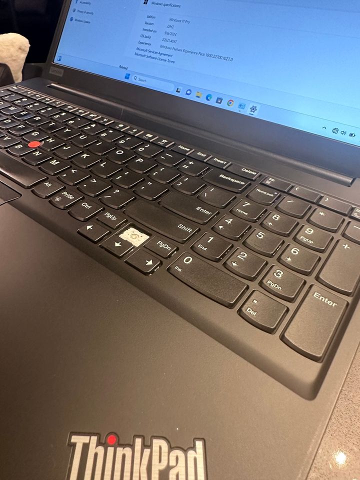 Lenovo ThinkPad /QUAD Core i5 10th Gen / 16GB/512GB SSD/Win 11/HARMAN