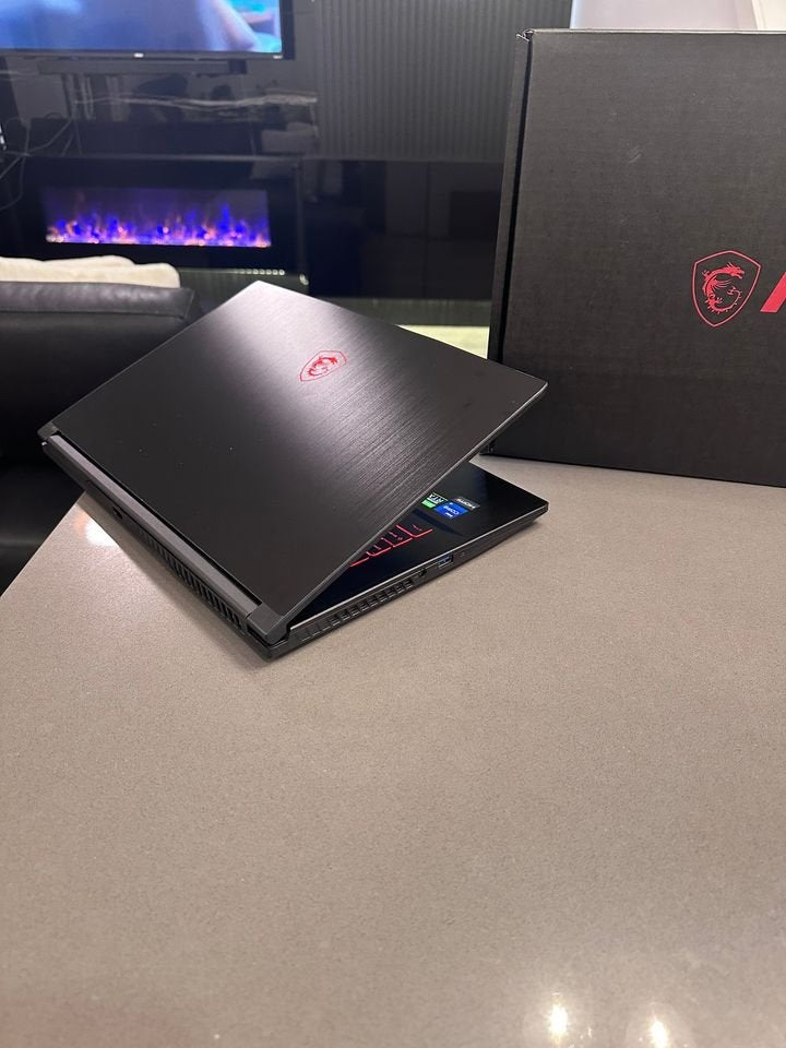 2022 MSI GF63 Thin 144Hz / 8 CORE Intel Core i7-11800H, 16GB RAM, 512GB SSD/ RTX 3050Ti / 
