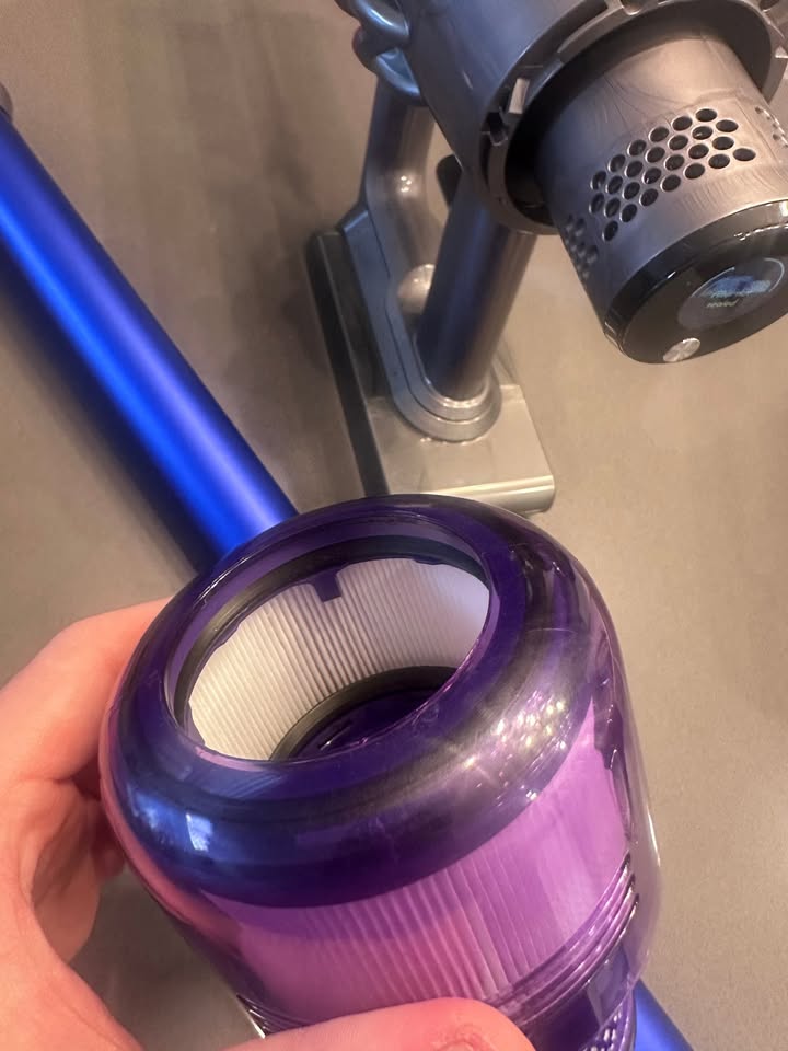 Dyson V11 (Blue) Vacuum | LIKE NEW