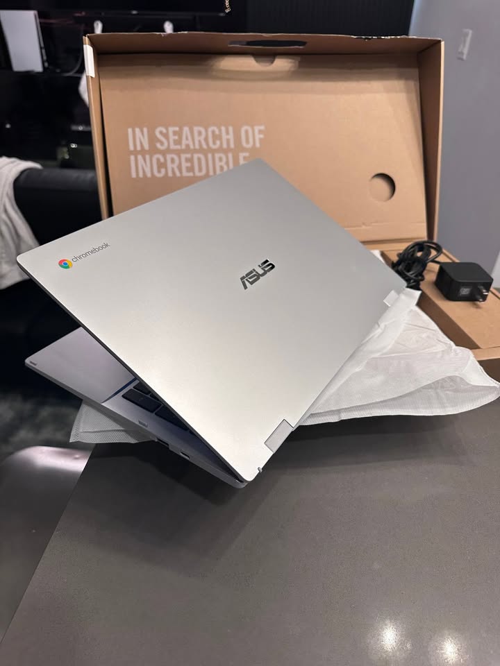 ASUS Chromebook 15.6" Full HD NanoEdge Display, Intel QUAD Core, 64GB, Chrome OS