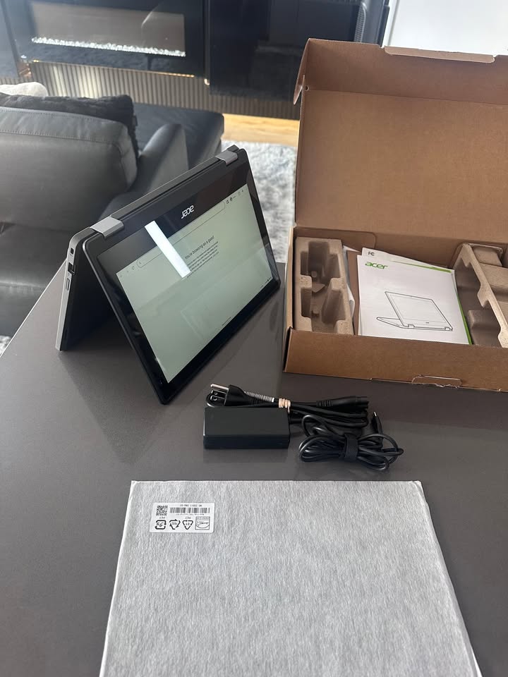 Mid 2023 Acer 11.6" Touch Rugged Chromebook Laptop/128 GB/8 GB/8 Core