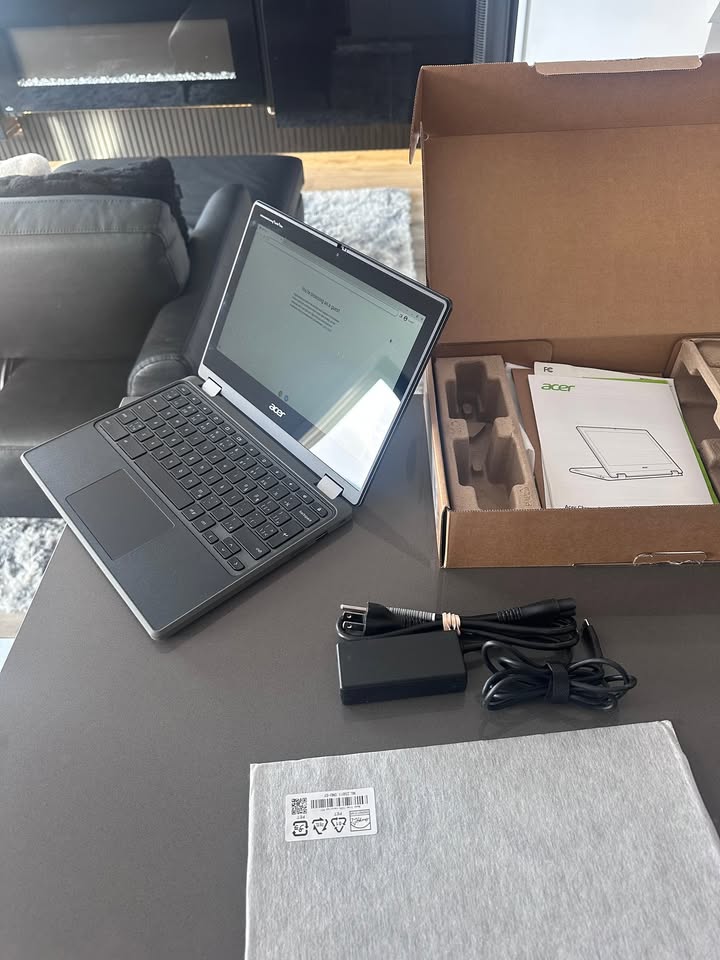 Mid 2023 Acer 11.6" Touch Rugged Chromebook Laptop/128 GB/8 GB/8 Core