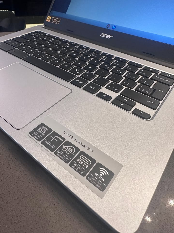 2023 Acer Chromebook 14” Full HD 1080p, 8 Core/128GB/ 8GB Chrome OS