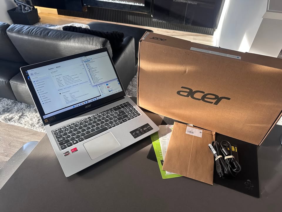 Mid 2022 Acer Aspire 3 / 15.6" 1080HD / Ryzen 3 / SSD / 8GB / WIN 11