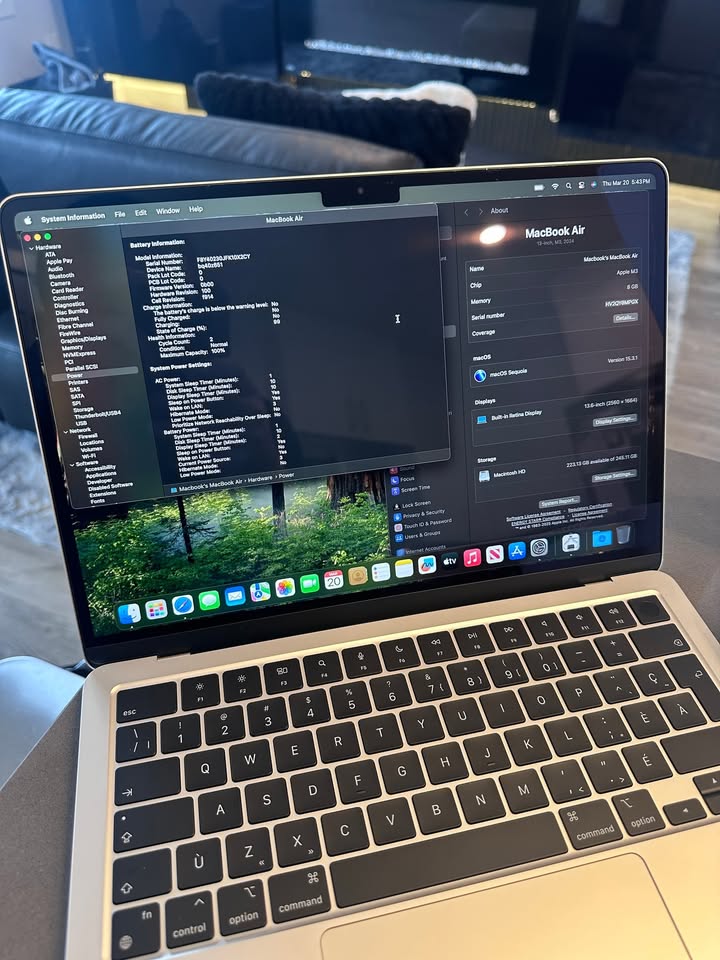 2024 Apple Macbook Air 13.6"/ M3 /100% Battery/2 Cycles/ $999