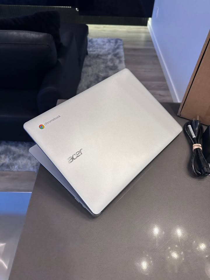 2023 Acer Chromebook 14” Full HD 1080p, 8 Core/128GB/ 8GB Chrome OS