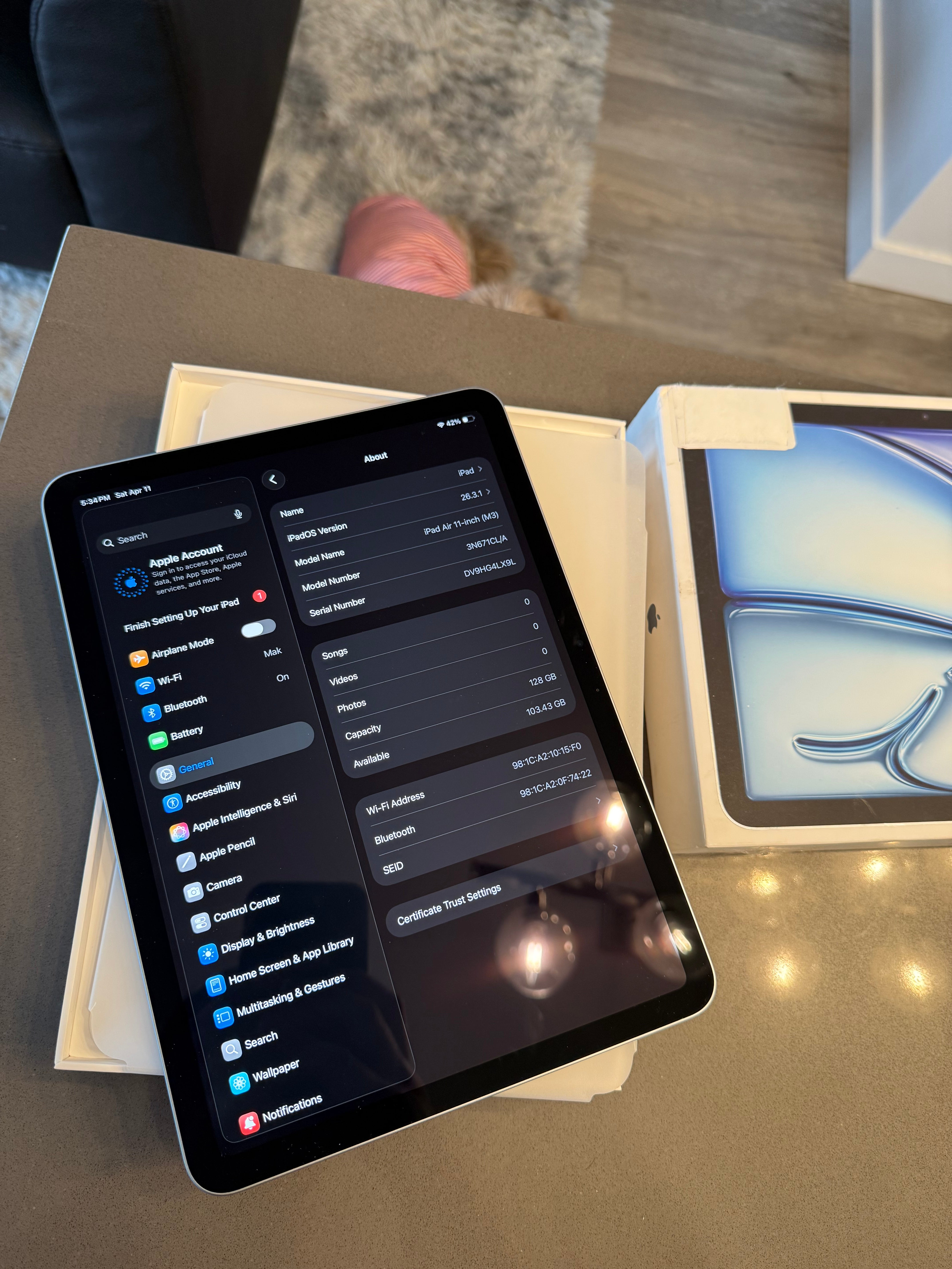 iPad Air M3 (2024) 11-inch 128 GB-Open box