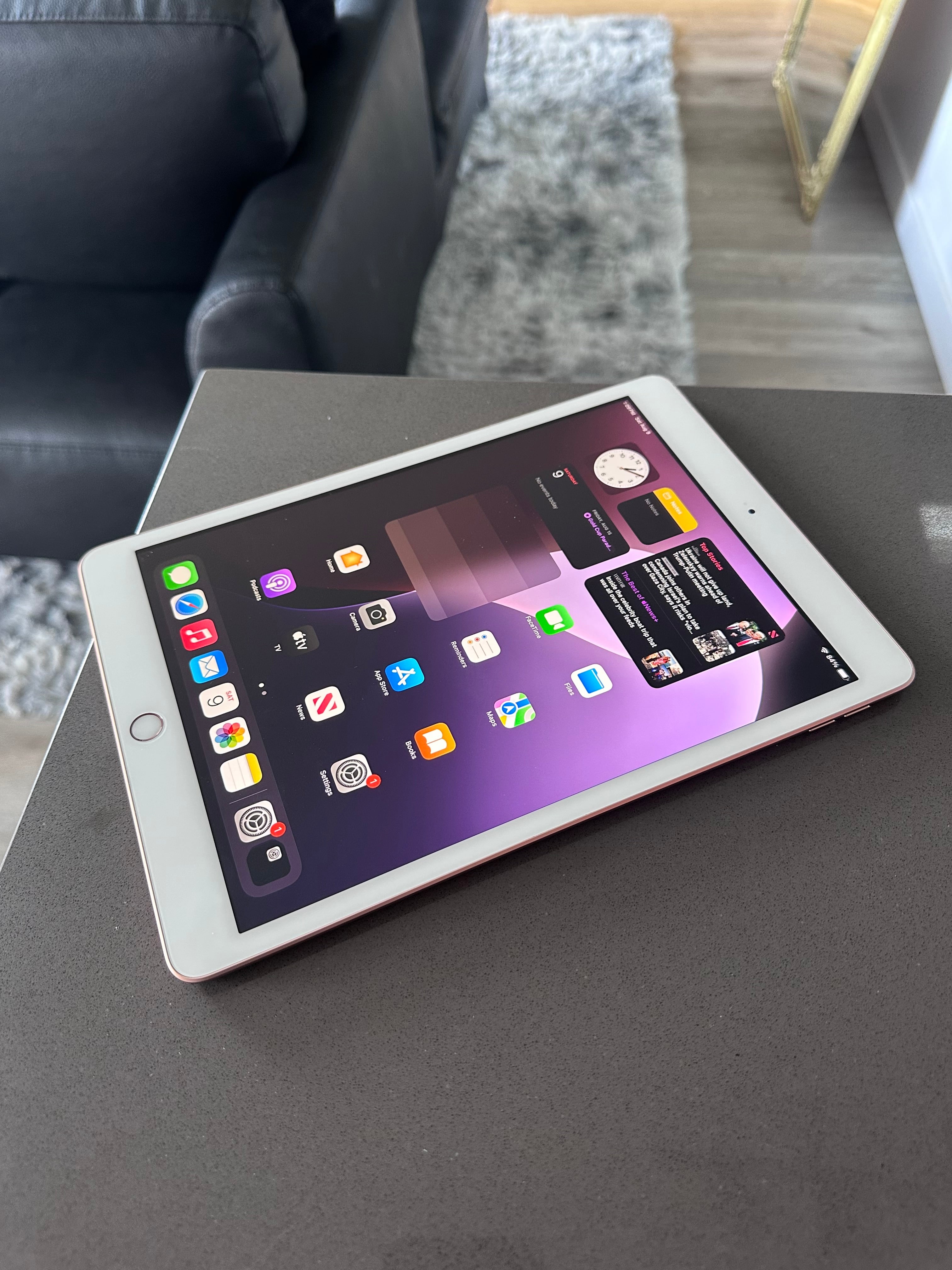 Apple iPad (7th Generation) Tablet - Gold 10.2-inch 128GB (Wi-Fi)