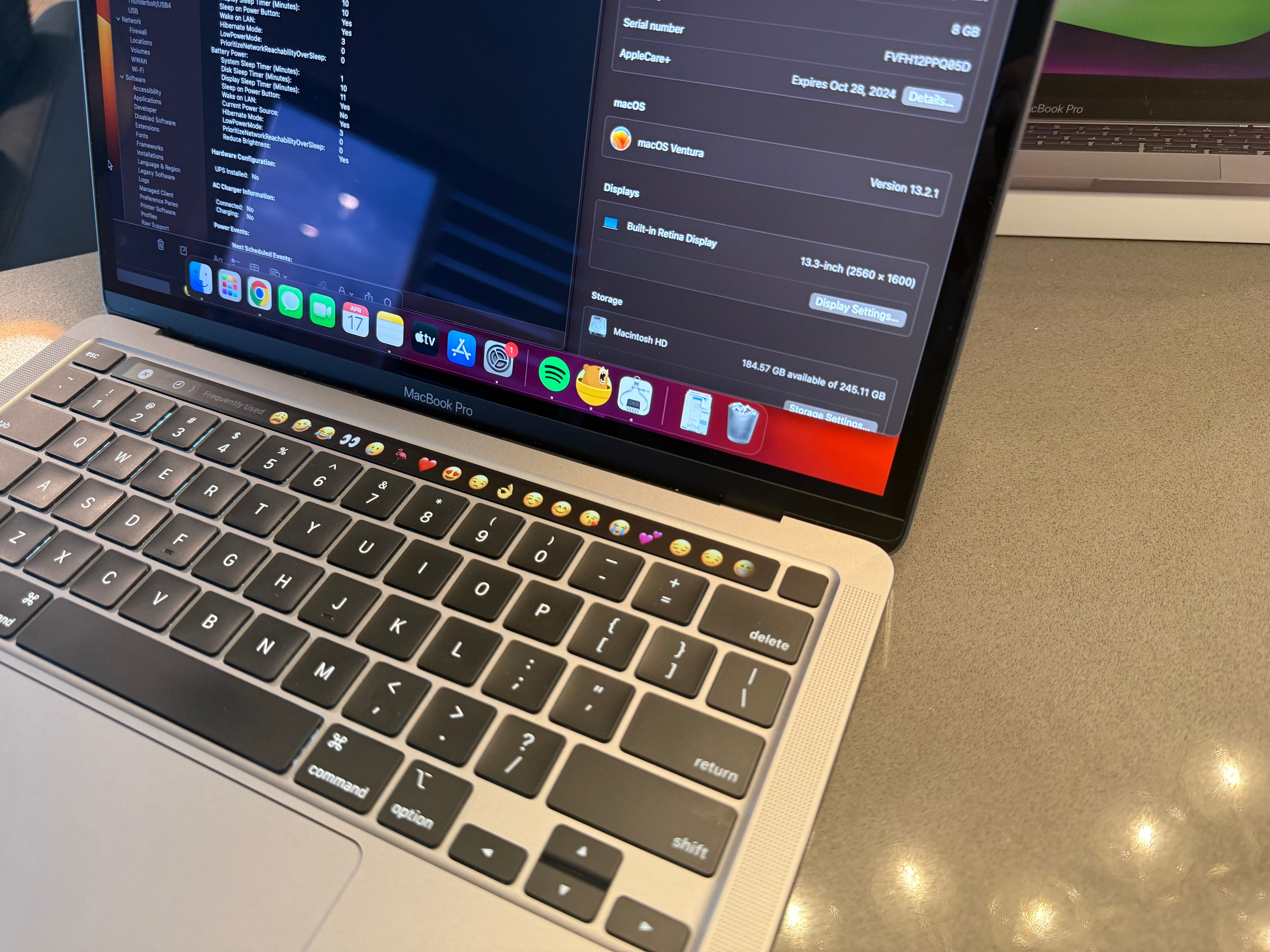 2020 Apple Macbook Pro- M1/ Touchbar / Only 1 Cycle/100%