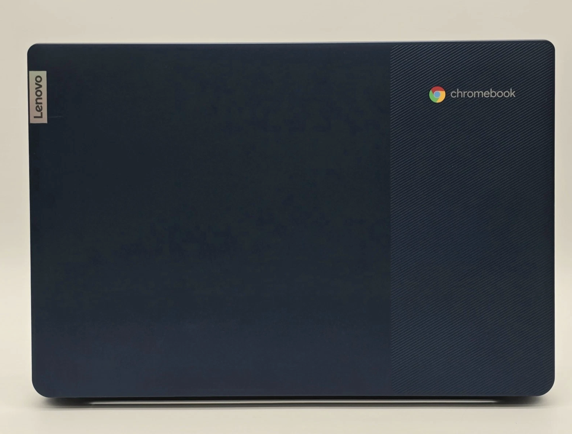 Lenovo IdeaPad Slim 3 14" Chromebook | 4GB RAM | 128GB