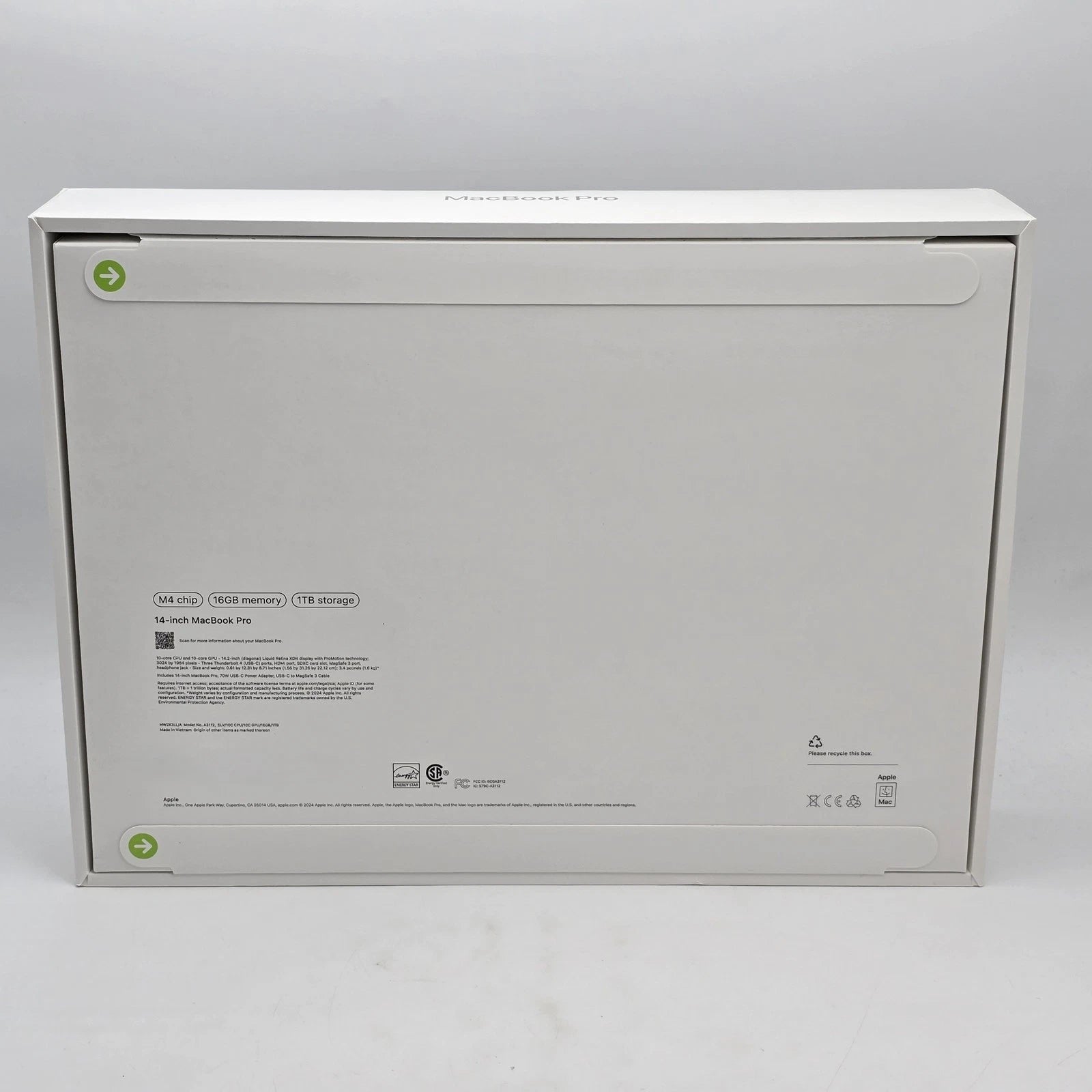Apple MacBook Pro MW2X3LL/A 14" Silver Apple M4, 16GB RAM, 1TB SSD