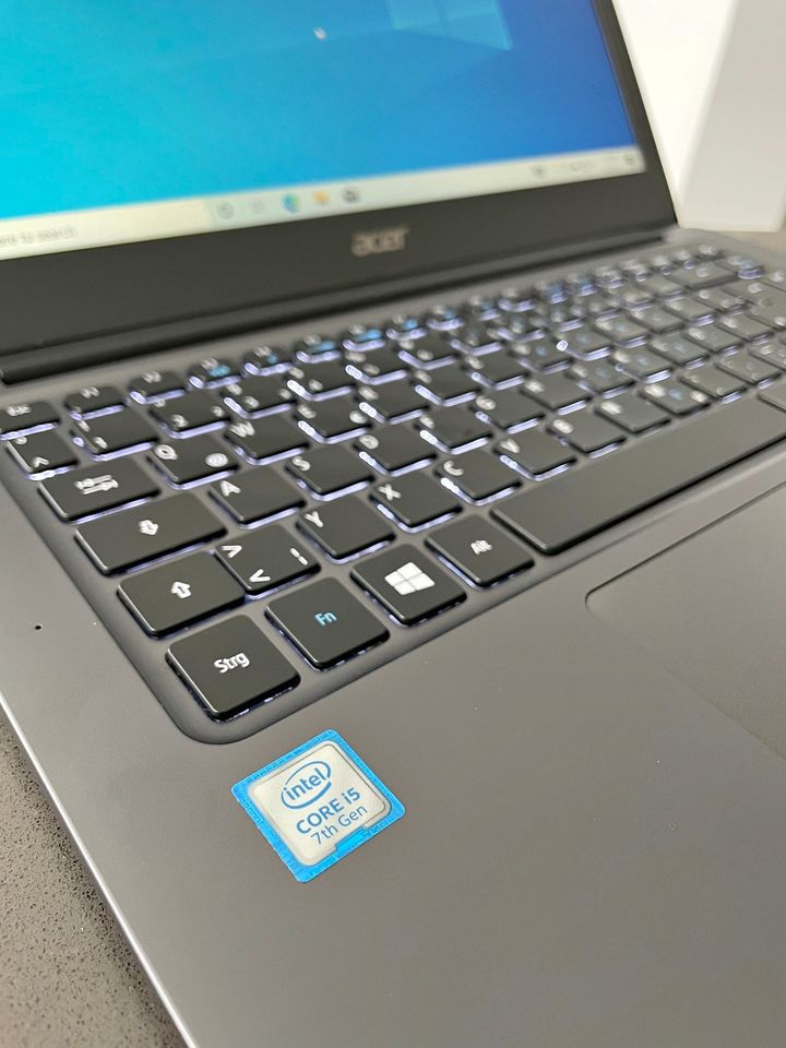 Acer Travelmate 14" Aluminum -i5 7th gen/8GB RAM-512GB SSD - thelaptopshop.ca