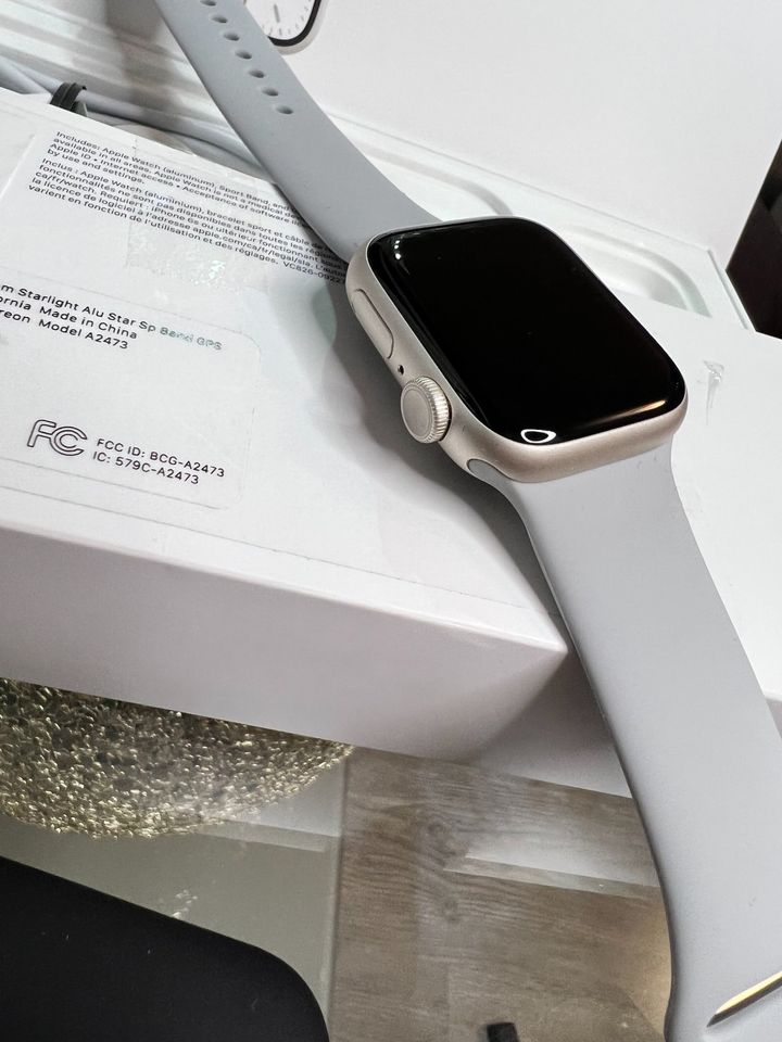 Apple Watch Series 7 (GPS) 41mm Starlight Aluminum Case +WARRANTY - thelaptopshop.ca