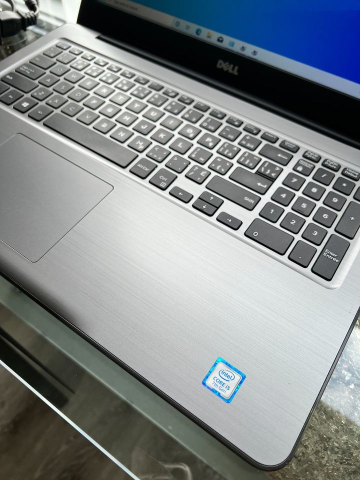 Dell Inspiron 15.6" HD Laptop- i5 7th Gen -1 TB Storage - 8GB Ram - - thelaptopshop.ca