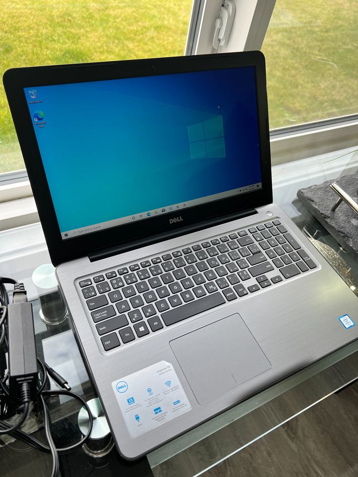 Dell Inspiron 15.6" HD Laptop- i5 7th Gen -1 TB Storage - 8GB Ram - - thelaptopshop.ca