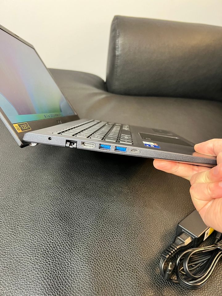 2021 Acer Aspire 5 - 11th Gen QUAD Core i7 - 15.6"/12GB Ram/SSD - thelaptopshop.ca