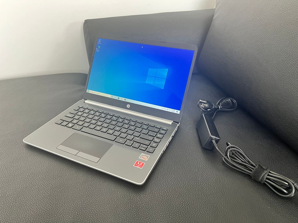 HP Ryzen 3 Laptop - 14" / Radeon VEGA/SSD/8GB Ram/$350 - thelaptopshop.ca