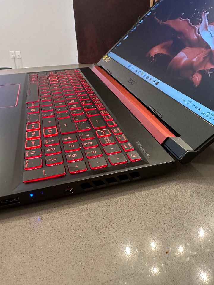 Late 2020 ACER Nitro 5 Gaming Laptop 9TH GEN QUAD CORE/8GB RAM-SSD/NVIDIA GTX - thelaptopshop.ca