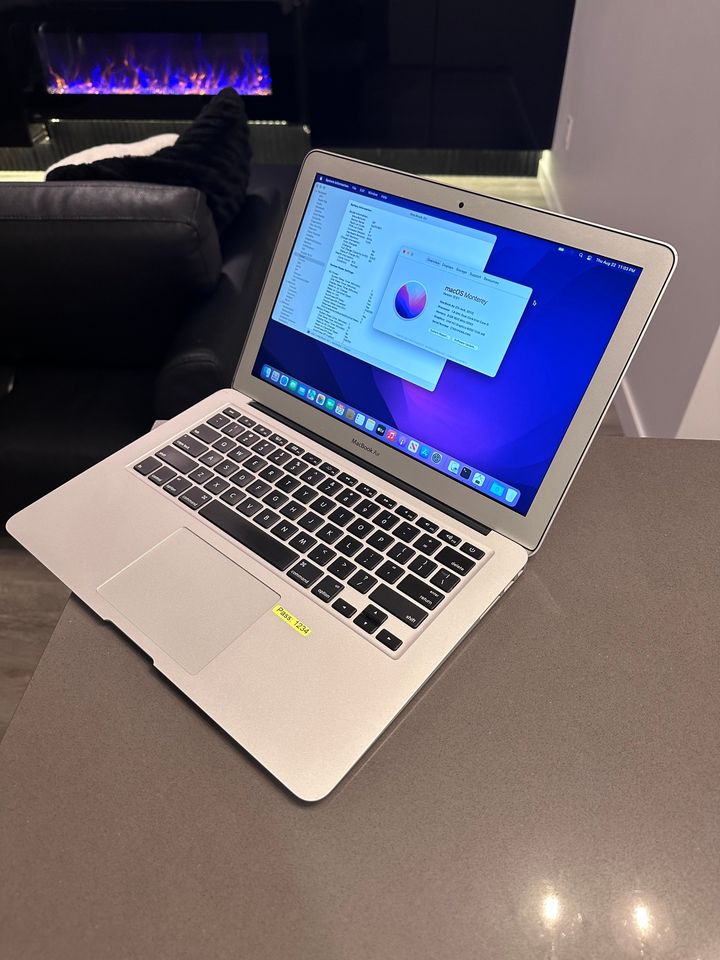2017 Apple Macbook Air 13