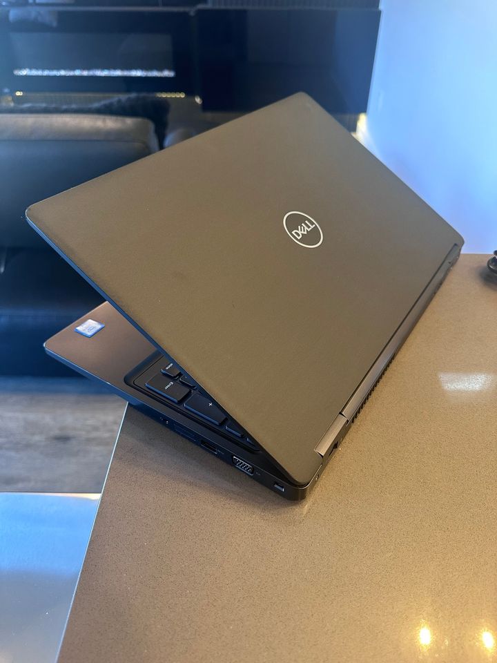 Dell 15.6" HD- 16GB RAM/512GB SSD/Intel i5 QUAD CORE