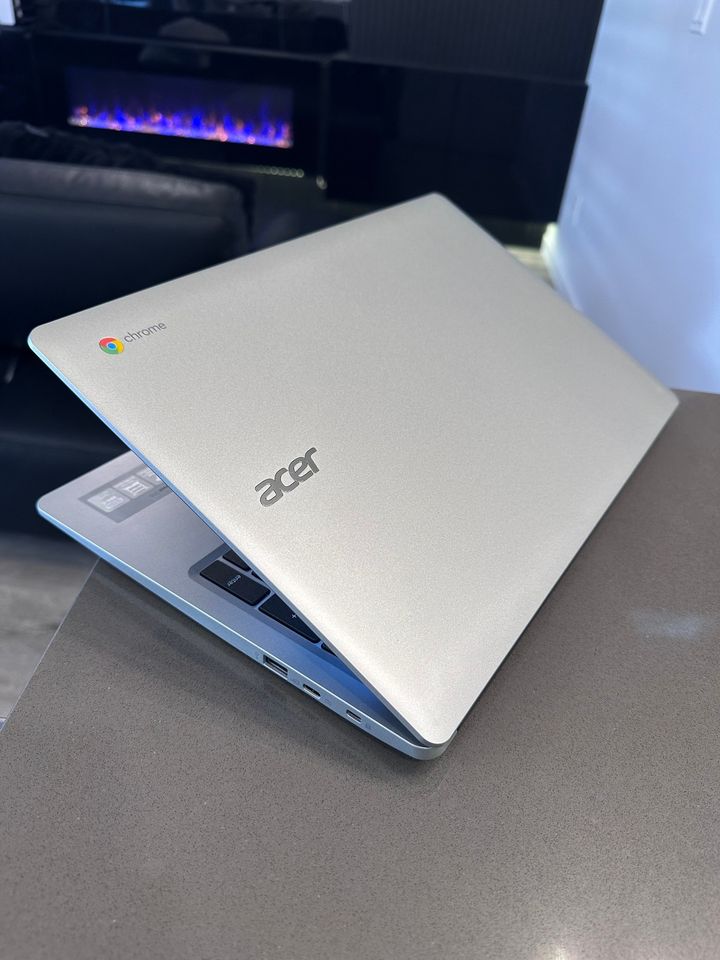 Mid 2023 Acer Chromebook 315, 15.6" HD Widescreen, Intel Celeron N4020, 4GB LPDDR4, 64GB