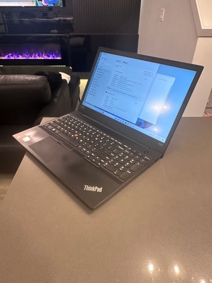Lenovo ThinkPad E595 /QUAD Core Ryzen 5 / 16GB/512GB SSD/Win 11/Radeon VEGA