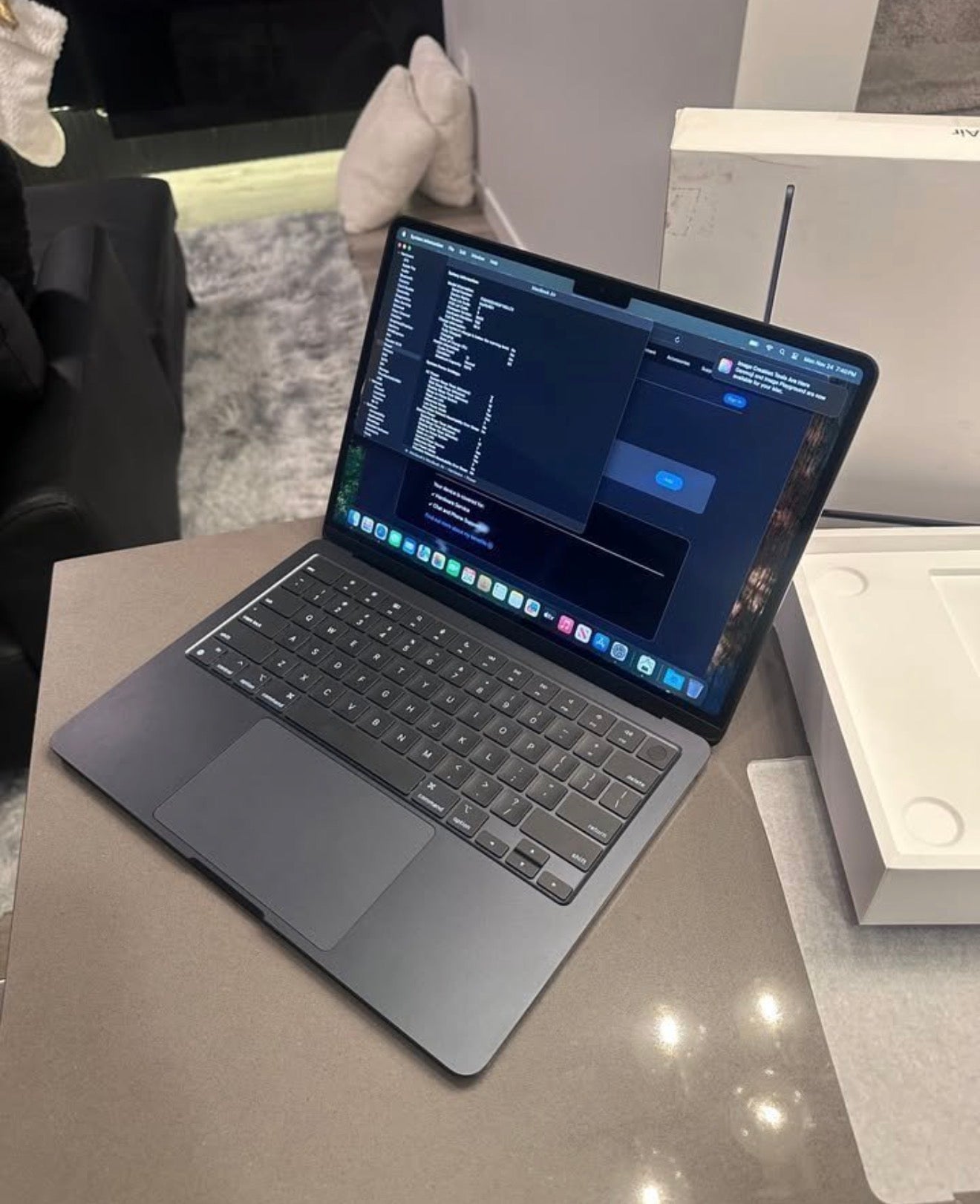 2024 Apple Macbook Air 13.6"/ M3/100% Battery/12 Cycle!/WARRANTY Nov 4, 2026