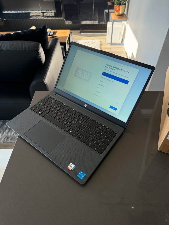 2025 HP 15-fd0128ca 15.6" FHD Laptop | Intel Core i5 (13th Gen) | 16GB RAM | 512GB SSD | Windows 11