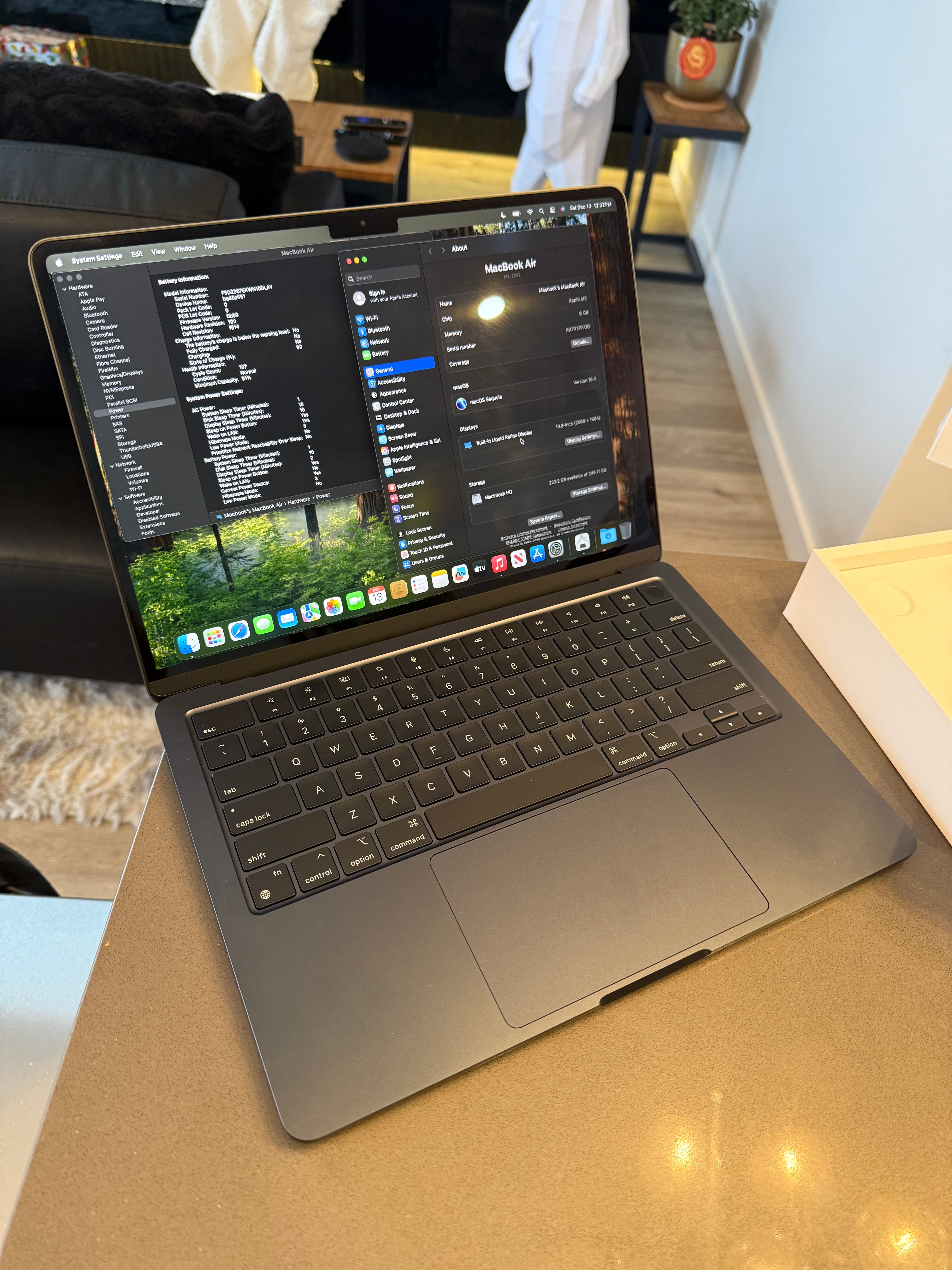 Apple Macbook Air 13.6" Midnight/ M2 - 8 CORE/ Buy Now Pay Later