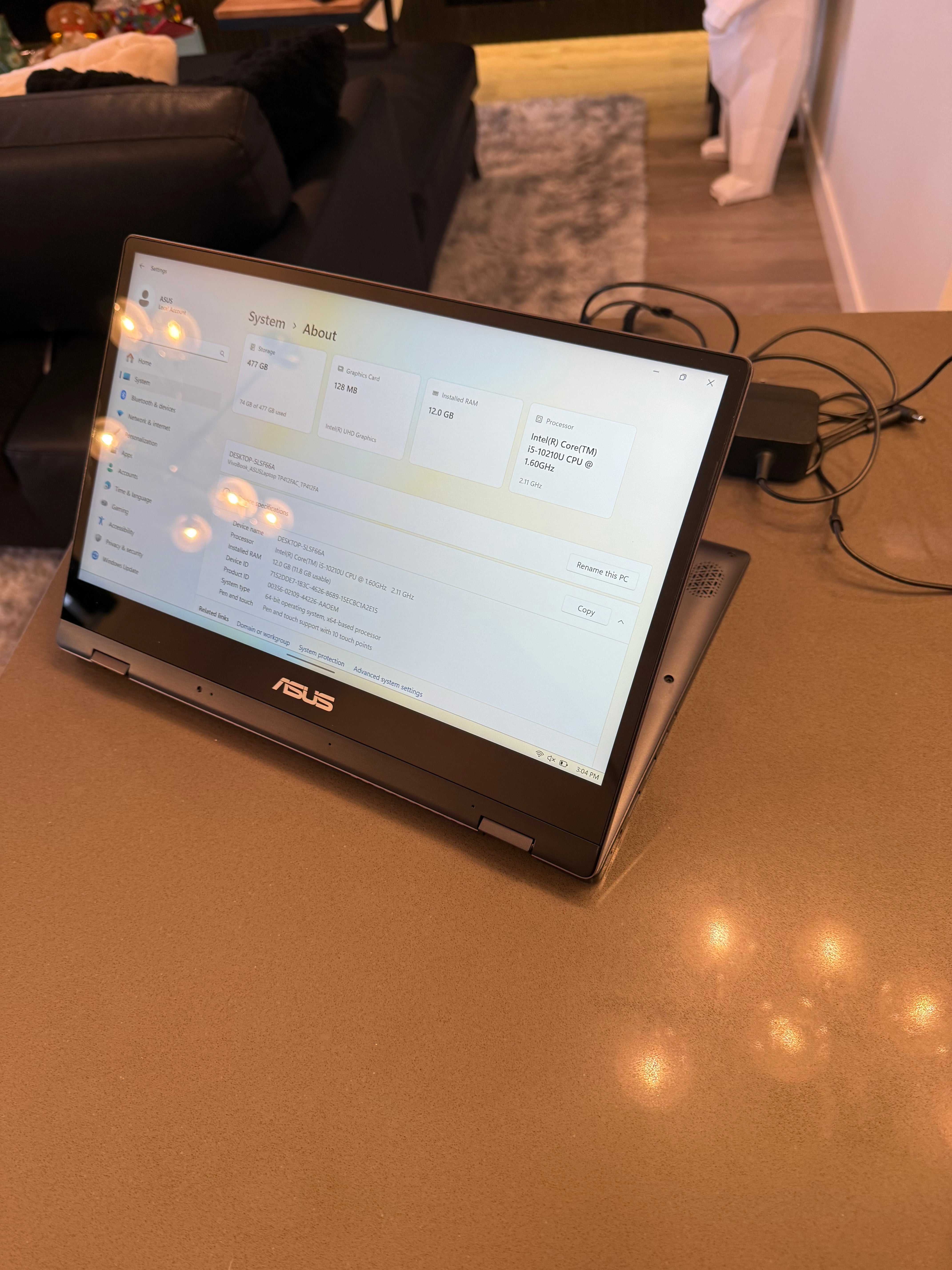 Asus VivoBook Flip Laptop 14" Intel QUAD Core i5-10210U / 12GB RAM 512GB SSD