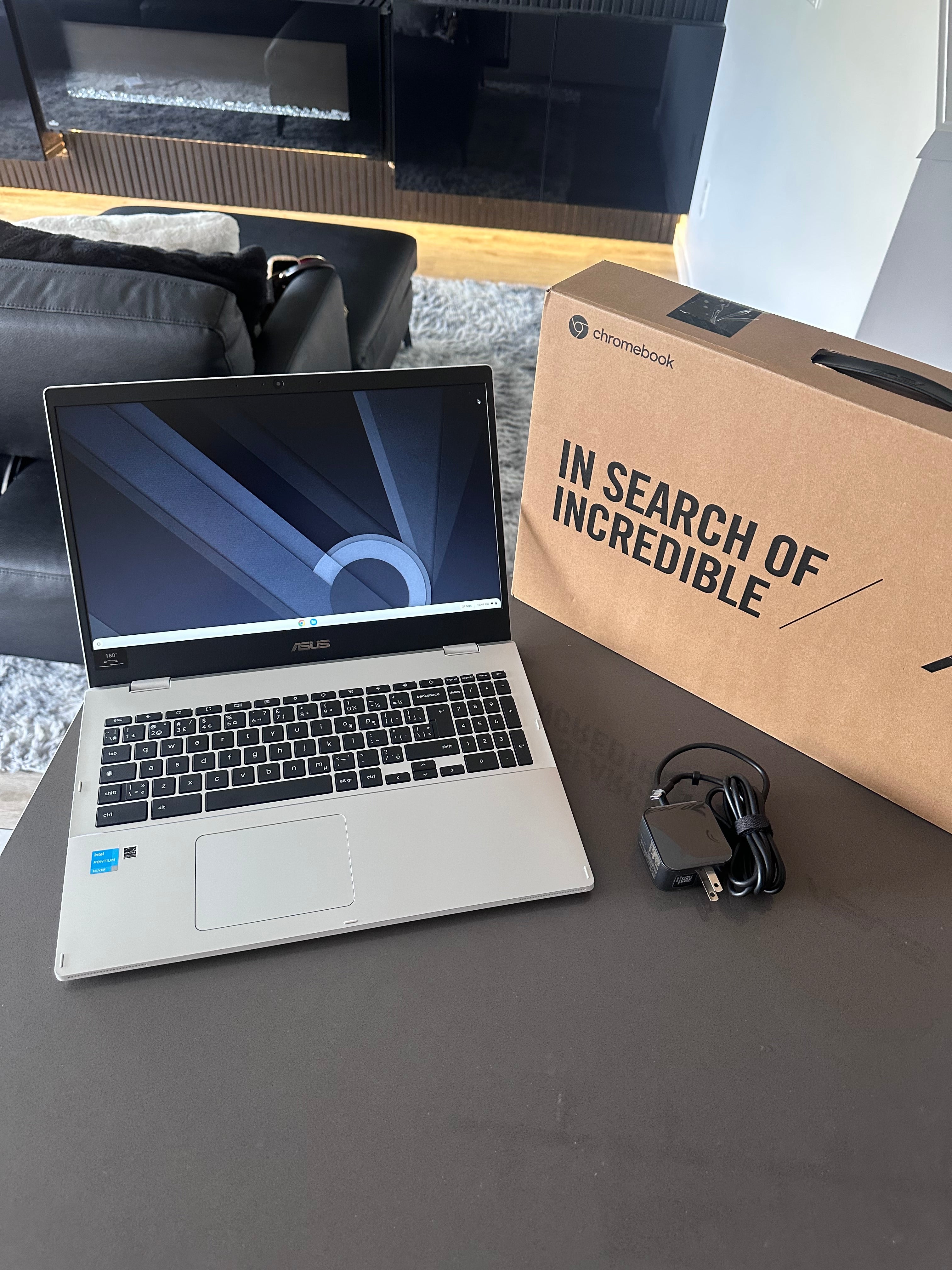 ASUS Chromebook 15.6" Full HD NanoEdge Display, Intel QUAD Core, 64GB, Chrome OS