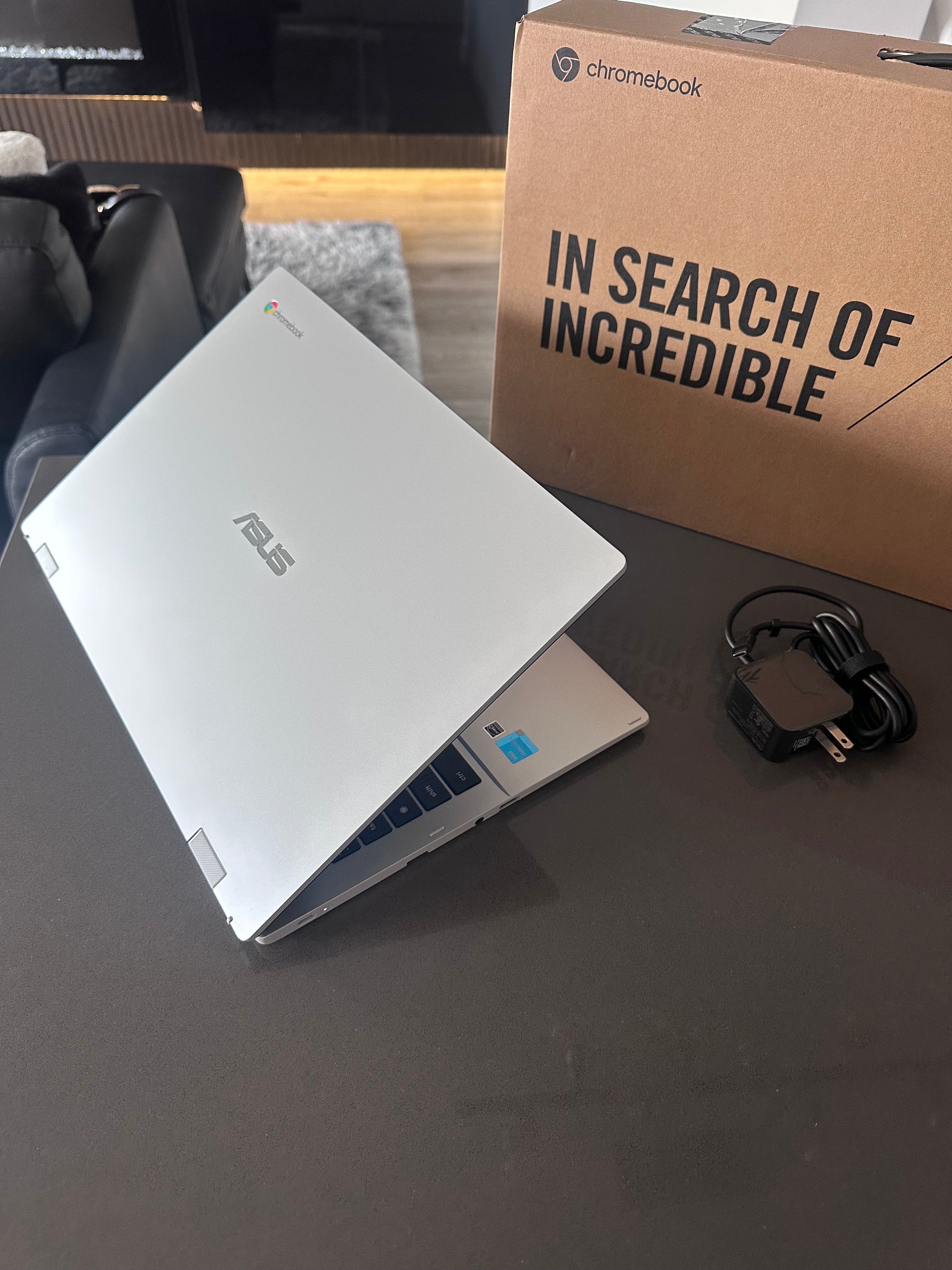 ASUS Chromebook 15.6" Full HD NanoEdge Display, Intel QUAD Core, 64GB, Chrome OS