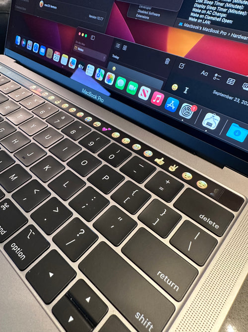 2019 Apple Macbook Pro 13.3"/ Touchbar - Intel QUAD Core -Space Grey