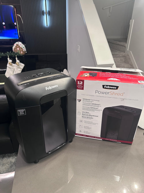 Fellowes PowerShred LX85 – 12-Sheet Cross-Cut Shredder