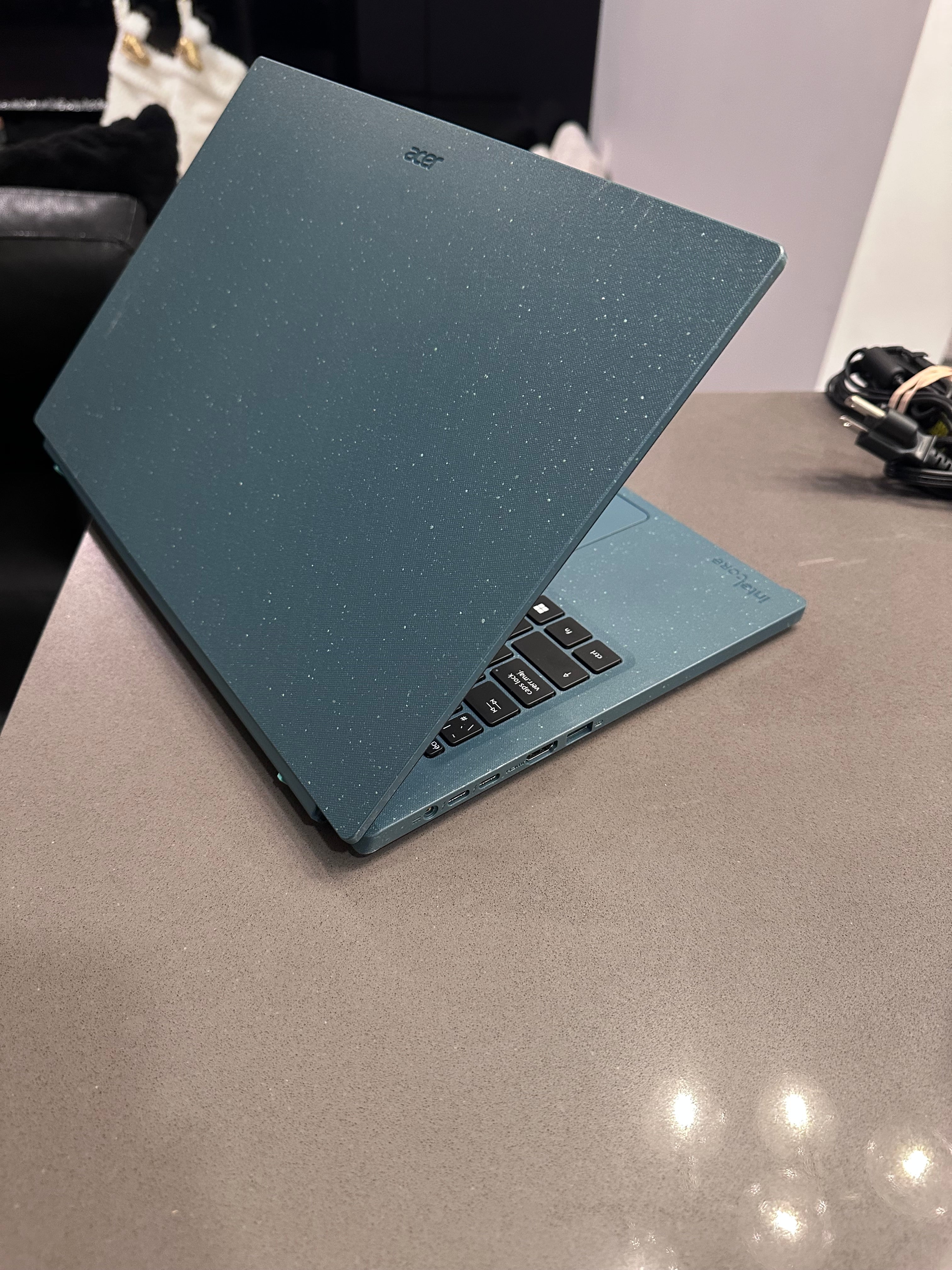 Acer Vero 15.6" Laptop/ 10 CORE i5 13th Gen/ 16 GB/1 TB SSD/Win 11