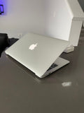 2015 Apple Macbook Air 11" - Intel Core i5 - $299