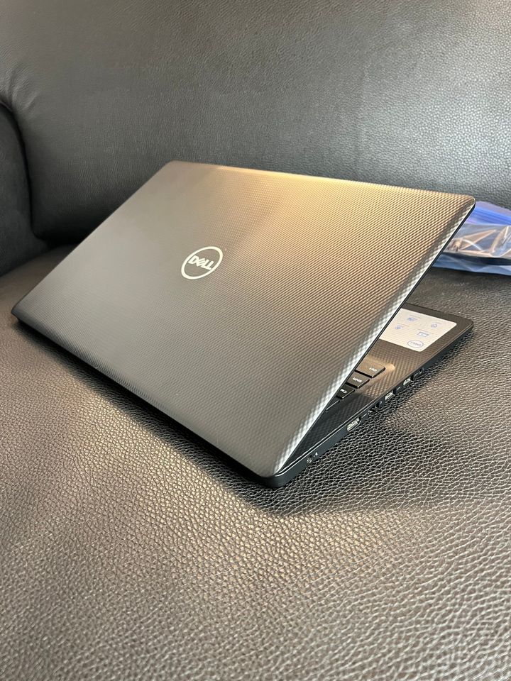 Late 2021 Dell Inspiron 15- Intel i3 10th Gen/8GB Ram/1 TB - thelaptopshop.ca